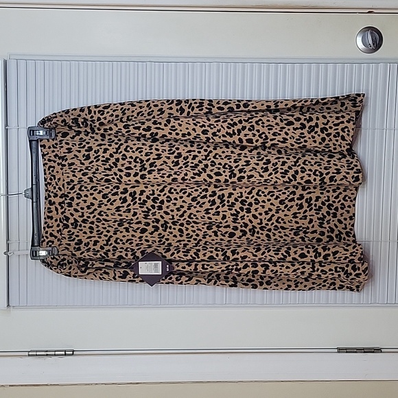 NWT Ava & Viv Leopard print midi skirt 1X - Picture 4 of 5